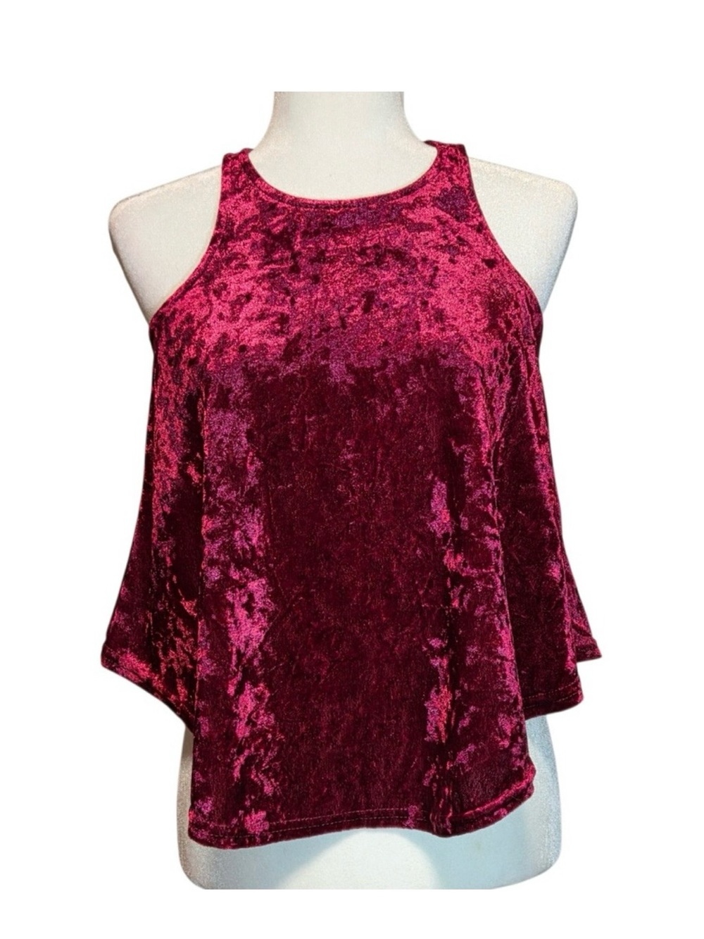 Rue 21 Burgundy Crushed Velvet
Tank Top Y2K Party Goth Holiday
Layering